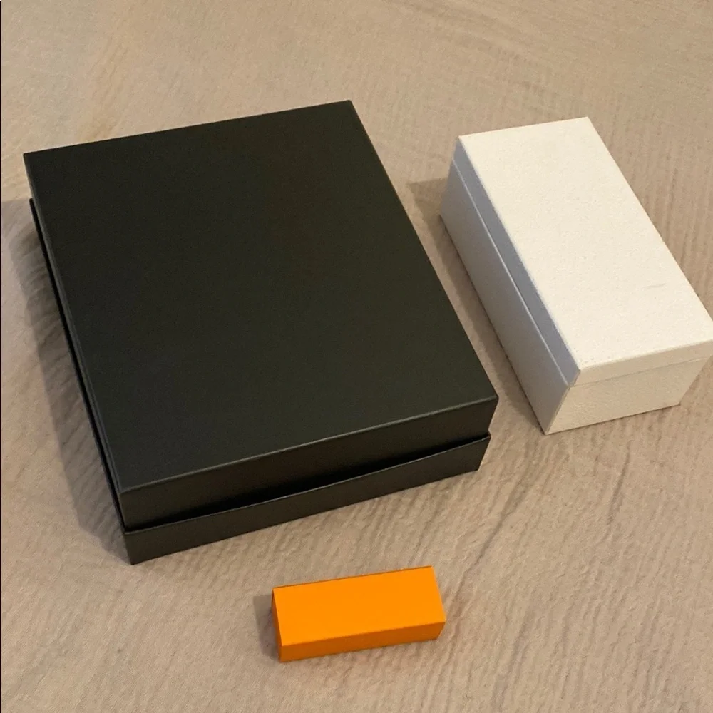 Hermes elegant sleek